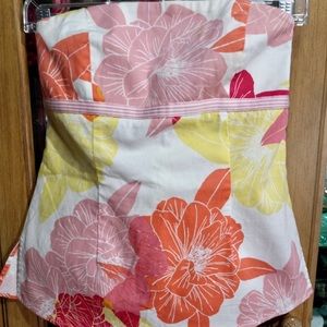 NWOT Express size 8 strapless top! Too cute!